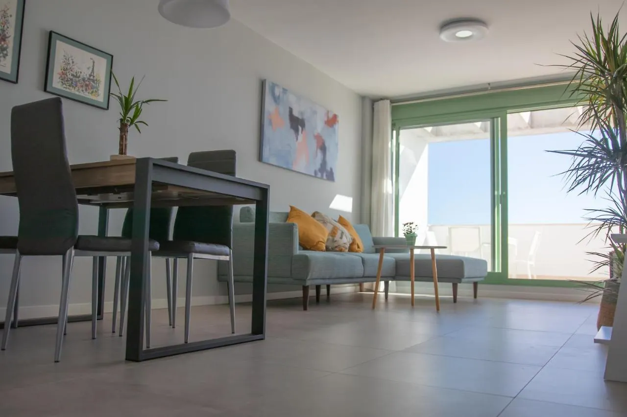 Precioso apartamento frente a la playa con piscina Mojácar