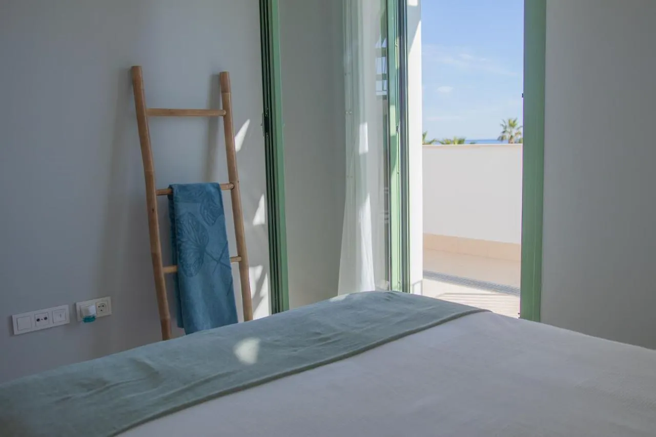 Precioso apartamento frente a la playa con piscina Mojácar