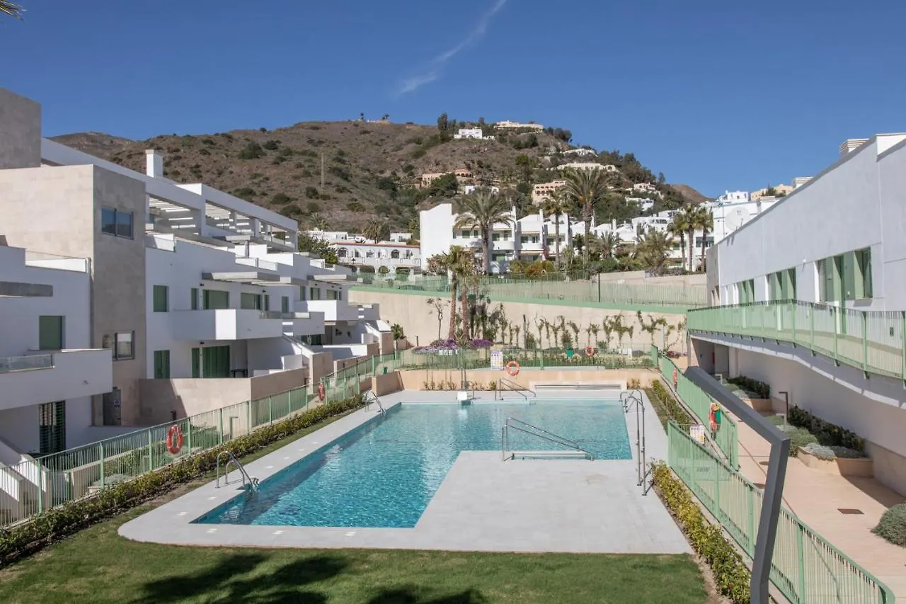 Precioso apartamento frente a la playa con piscina Mojácar