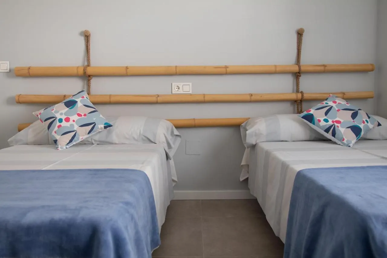 Precioso apartamento frente a la playa con piscina Mojácar
